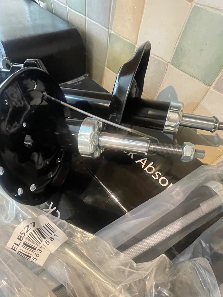 VAUXHALL CORSA C FULL SET OF 4 SHOCK ABSORBERS 1.0 1.2 (00-06) FRONT+REAR 