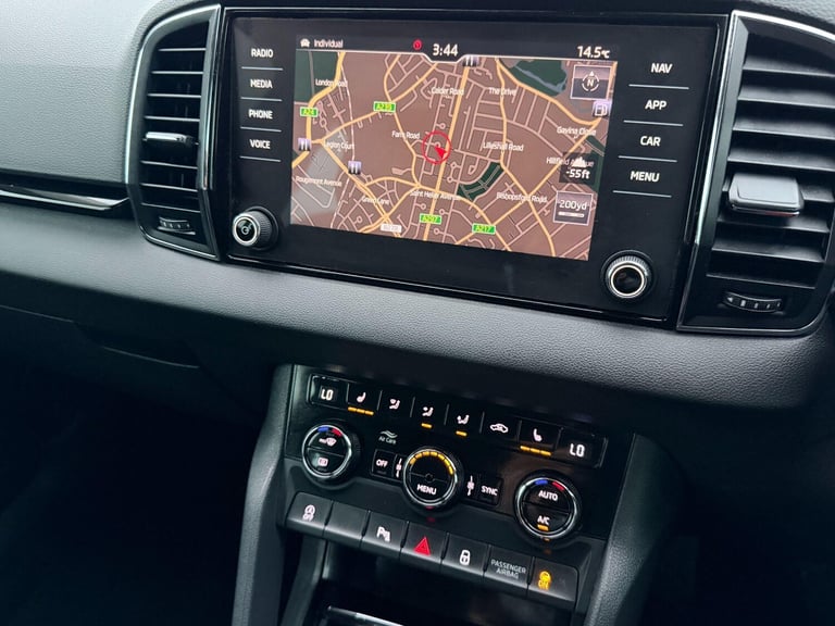 2018 Skoda Karoq 1.6 TDI SE L DSG Euro 6 (s/s) 5dr ESTATE Diesel Automatic