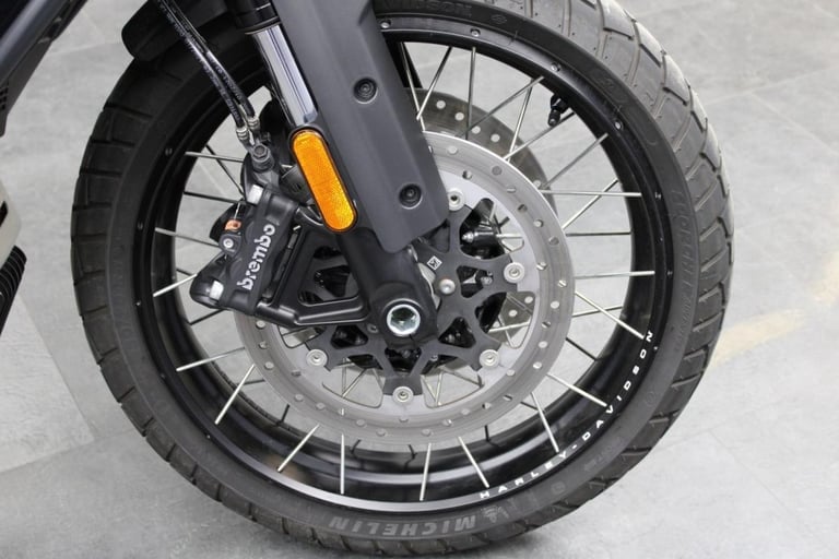 2021 Harley-Davidson RA1250S Pan America Special in Baja Orange White