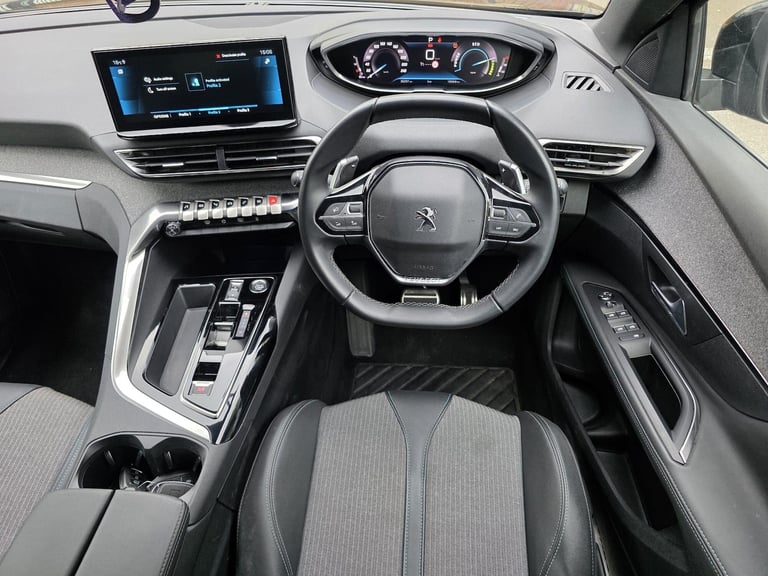 2023 Peugeot 5008 1.2 MHEV Allure Premium + e-DSC Euro 6 (s/s) 5dr HATCHBACK Petrol/Electric Hybr...