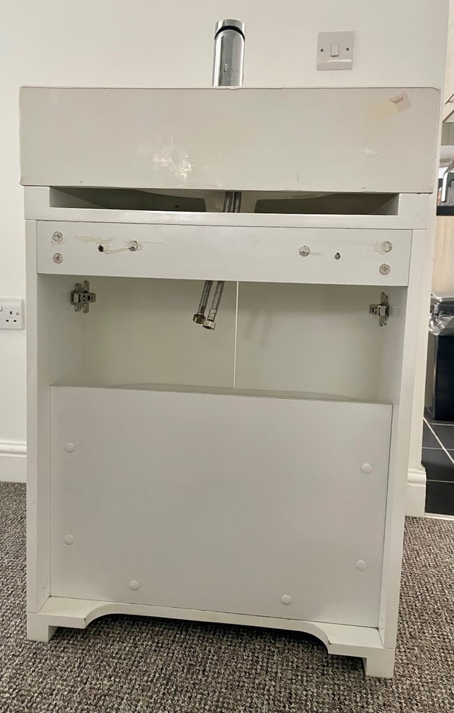 Vanity Unit & Sink