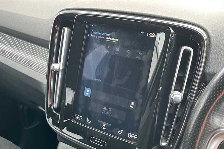 2020 Volvo XC40 1.5h T5 Twin Engine Recharge 10.7kWh R-Design Pro SUV 5dr Petrol Plug-in Hy SUV H...