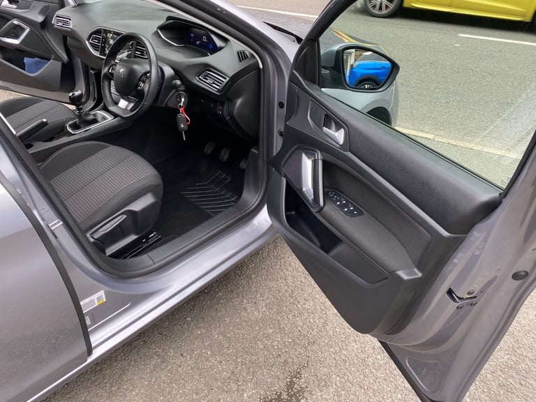 2020 70 Peugeot 308 1.5 BlueHDi 130 Active Premium 5dr [Digital] Estate Car 