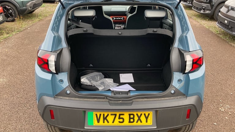 2025 Dacia Spring 27kWh Expression 65 48kW 5dr Auto Electric Hatchback Hatchback Electric Automatic
