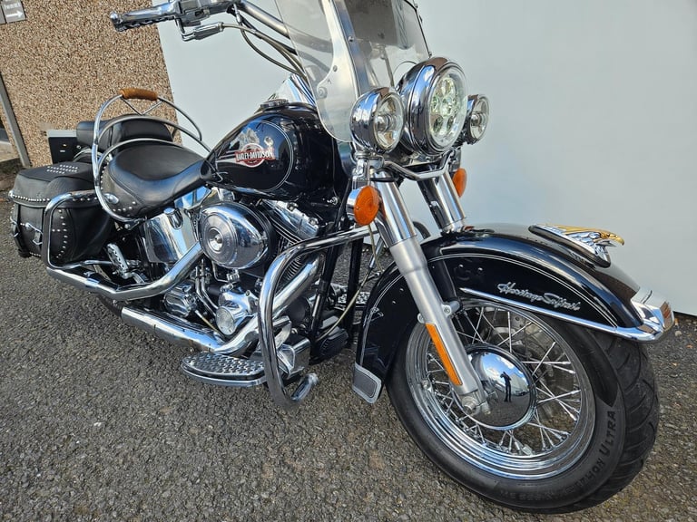 Harley-Davidson FLSTCI 1450 heritage softail classic 