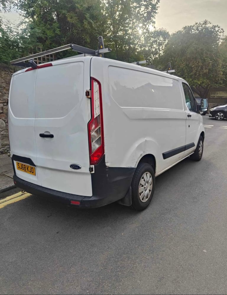 Ford, TRANSIT CUSTOM, Panel Van, 2018, Manual, 1996 (cc)