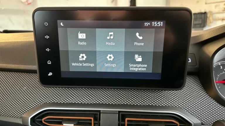 2023 Dacia Sandero Stepway 1.0 TCe Expression Hatchback 5dr Bi Fuel Manual Euro 6 (s/s) (100 ps) ...