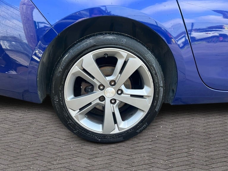 6 MONTHS WARRANTY, DRIVES NICE AND COMRORTABLE,ULEZ FREE 