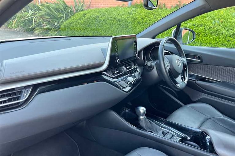 2021 Toyota C-HR 2.0 VVT-h GPF Excel SUV 5dr Petrol Hybrid CVT Euro 6 (s/s) (184 ps) SUV Hybrid A...