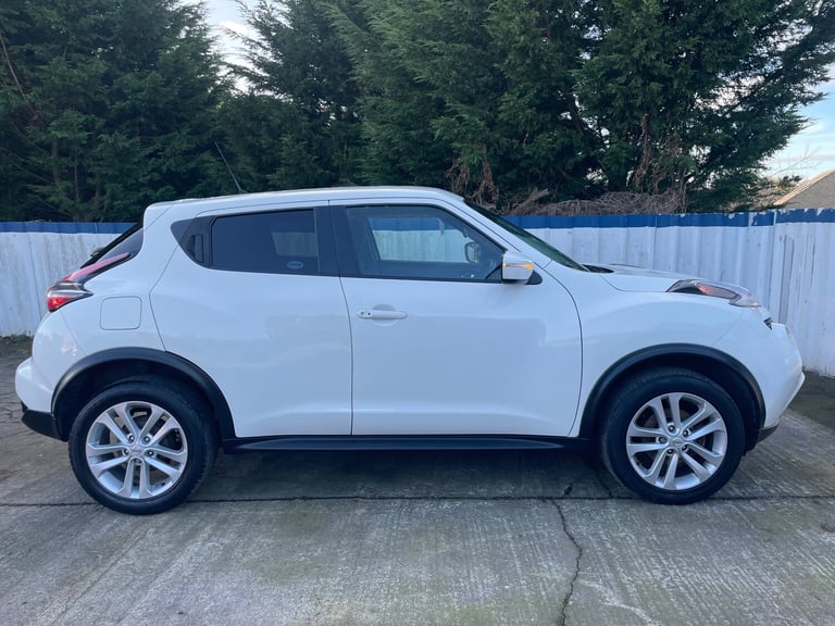 2016 Nissan Juke 1.2 DIG-T N-CONNECTA PETROL 5-Door Petrol