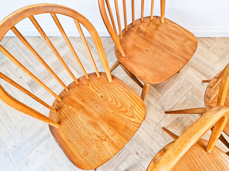 Ercol Windsor Vintage Mid Century Solid Elm Danish Design Drop Leaf Table and Chair Set