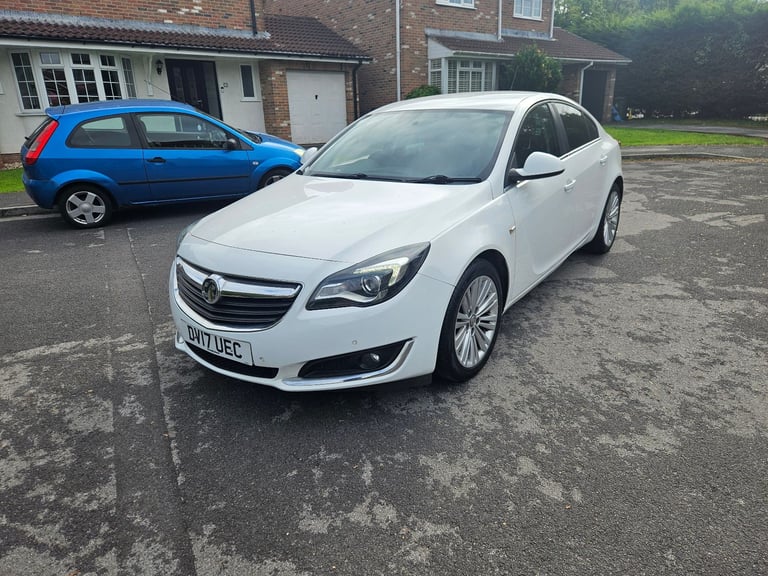 vauxhall insignia SRI 1.6cdti economy model 2017 6 speed ULEZ COMPLIANT NEW TIMING CHAIN 