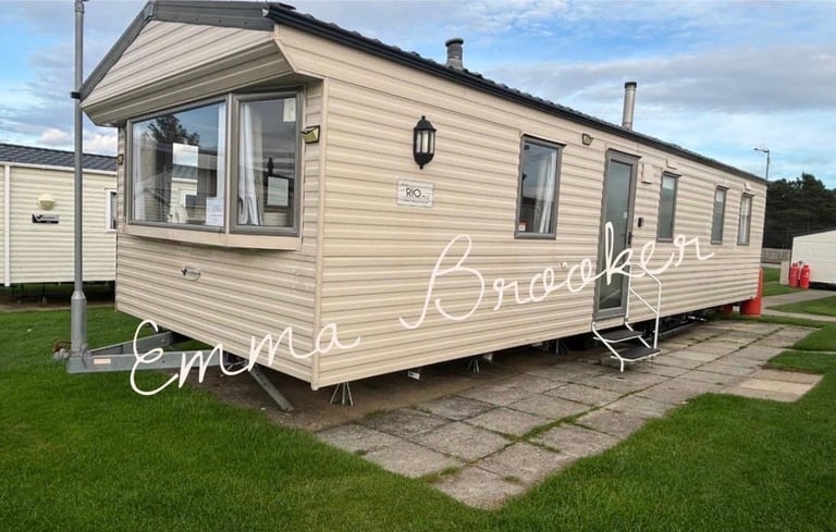 Cayton Bay Caravan for hire.