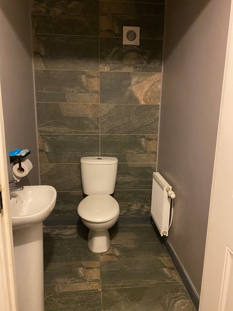 House exchange 4 bedroom house  to swap 