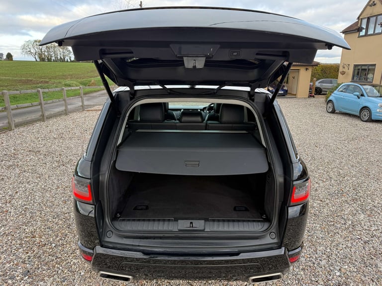 2021 Land Rover Range Rover Sport 3.0 Range Rover Sport HSE Dynamic D MHEV Auto 4WD 5dr SUV Diese...
