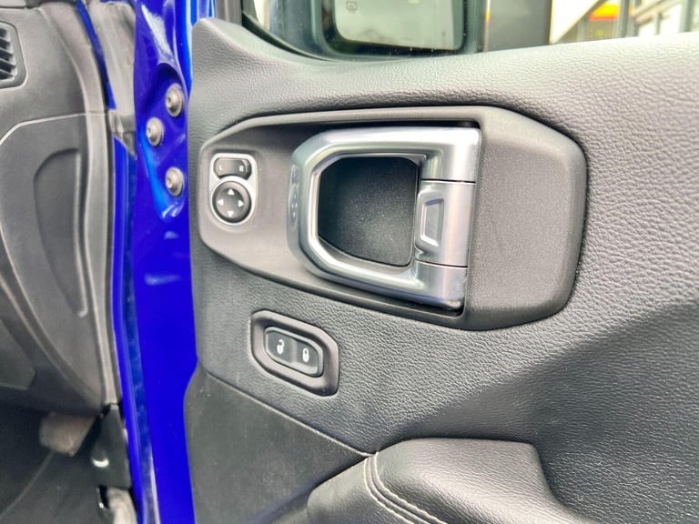 2020 Jeep Wrangler 2.2 MultiJetII Sahara SUV 4dr Diesel Auto 4WD Euro 6 (s/s) (200 ps) CONVERTIBL...