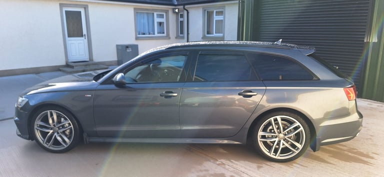 Audi A6 S-Line Black Edition 2.0 TDI (RS6 interior)