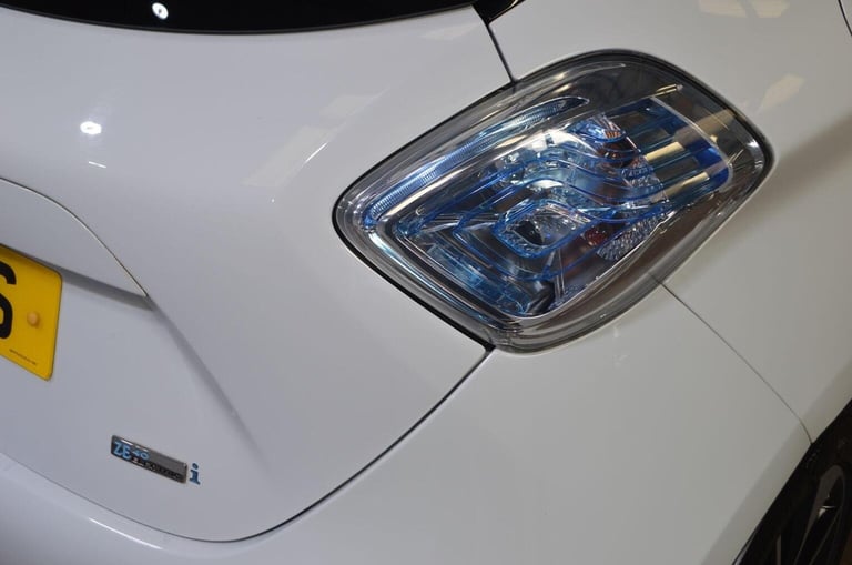 RENAULT ZOE R110 41kWh Dynamique Nav Auto 5dr (i) 2019