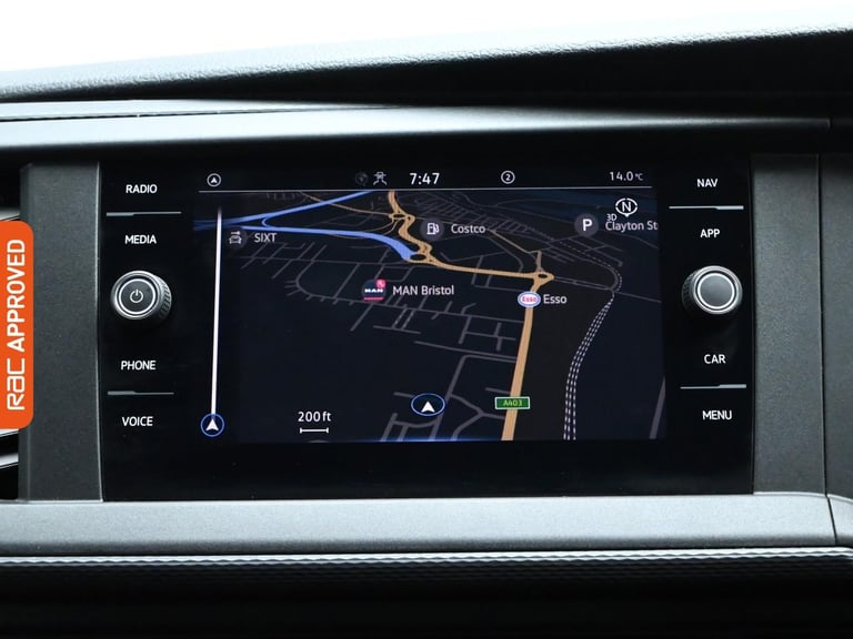 2020 Volkswagen Transporter 2.0 TDI T30 Highline Kombi Double Cab 5dr Diesel DSG FWD SWB Euro 6 (...