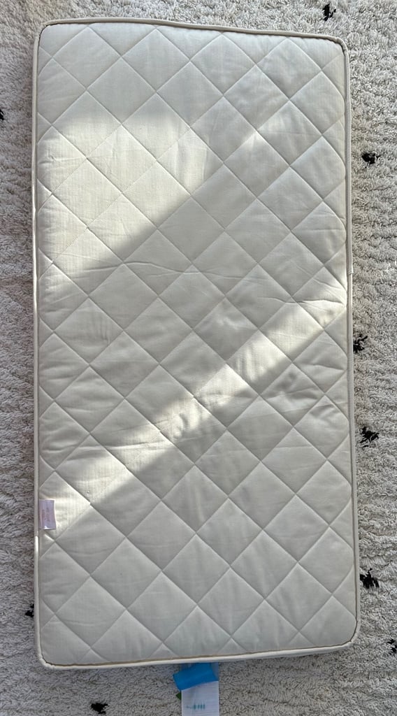 image for The Little Green Sheep ‘Twist Natural Cot Mattress 70x140cm