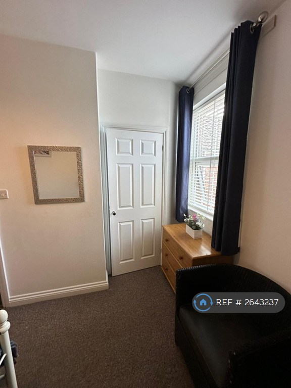 1 bedroom in County Road, Swindon, SN1 (#2643237)