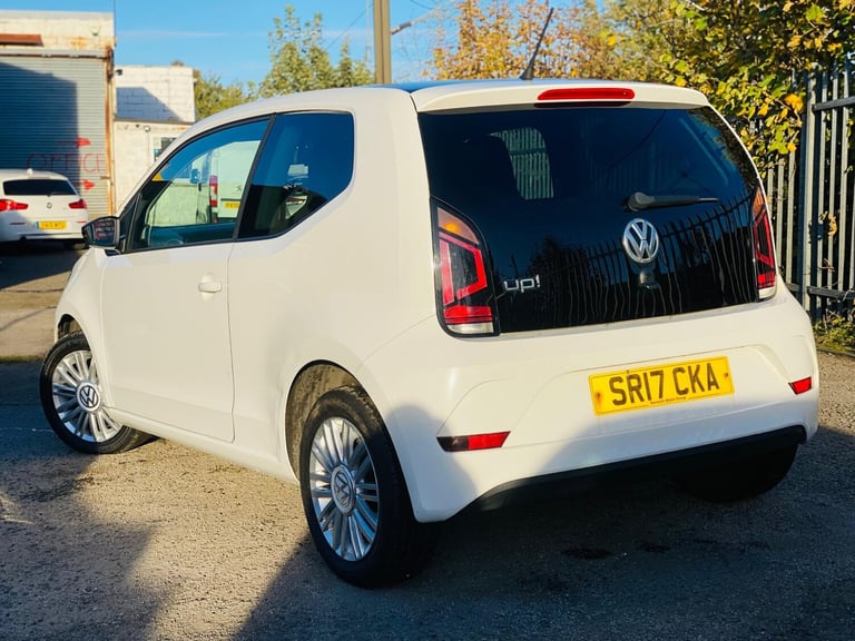 2017 Volkswagen up! 1.0 Move Up 3dr HATCHBACK PETROL Manual