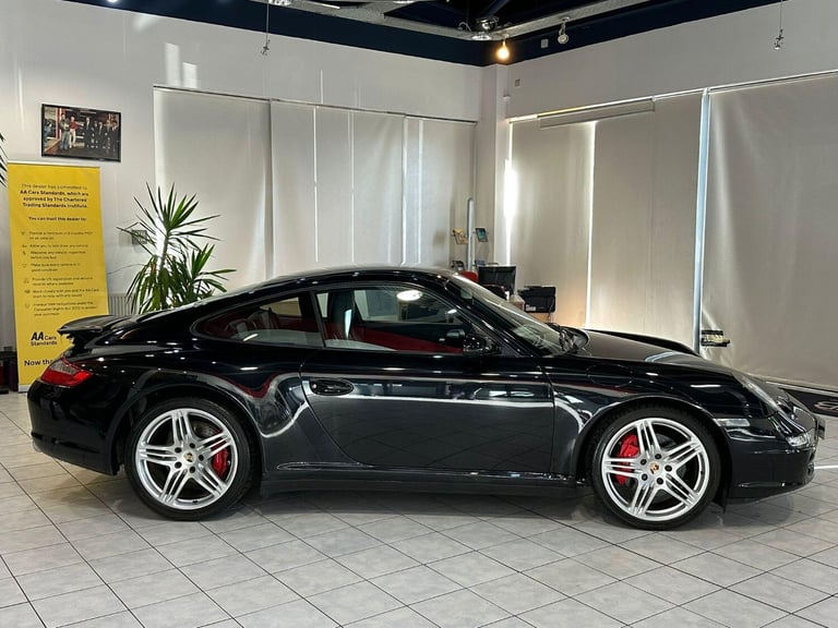 PORSCHE 911 3.8 997 Carrera 4S 2007
