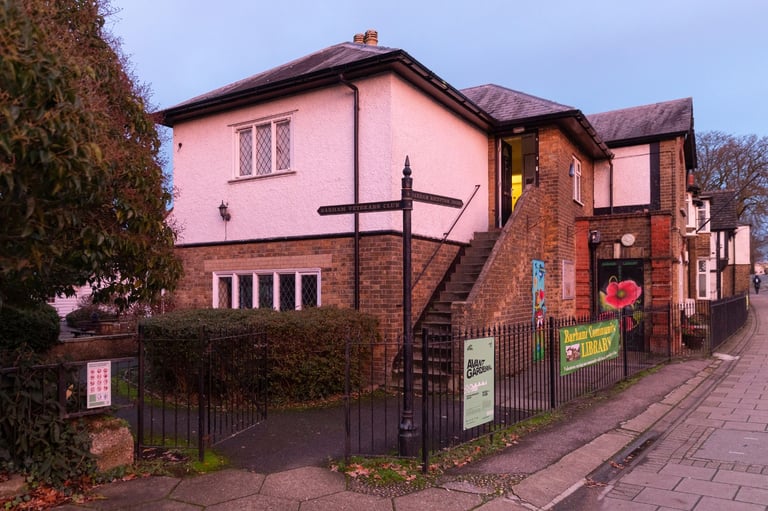 Creative Artist Studio to Rent in Wembley
