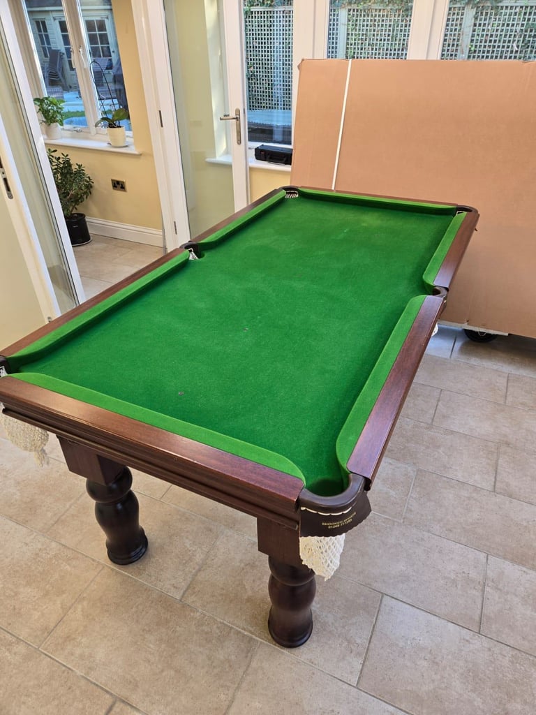 Elegant 6ft Excellent Refurbed Snooker Dining Table – Adjustable Height!