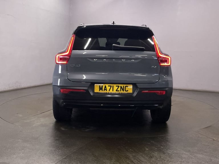 2021 Volvo XC40 2.0 B4 MHEV R-Design SUV 5dr Petrol Hybrid Auto Euro 6 (s/s) (197 ps) ESTATE PETR...