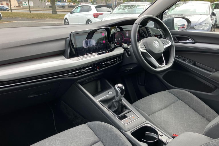 2022 Volkswagen Golf Life 1.5 TSI 150PS 6-speed Manual 5 Door HATCHBACK Petrol Manual