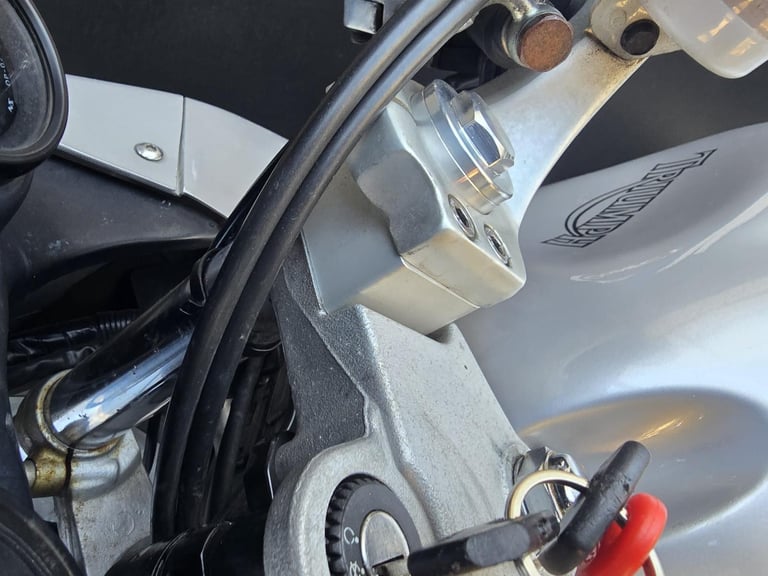 TRIUMPH SPRINT ST 955i TRADE SALE HPI CLEAR 