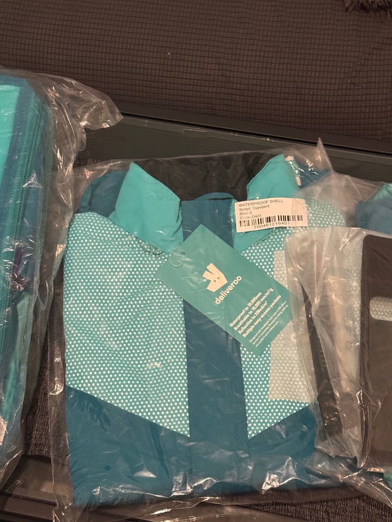 Food Delivery kit bag jacket phone holder 