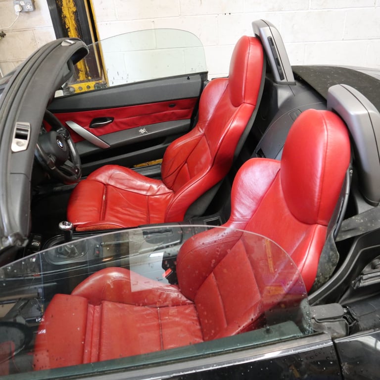 BMW E85 Z4 Sport Red Leather Seats & Door Cards (TraumRot)