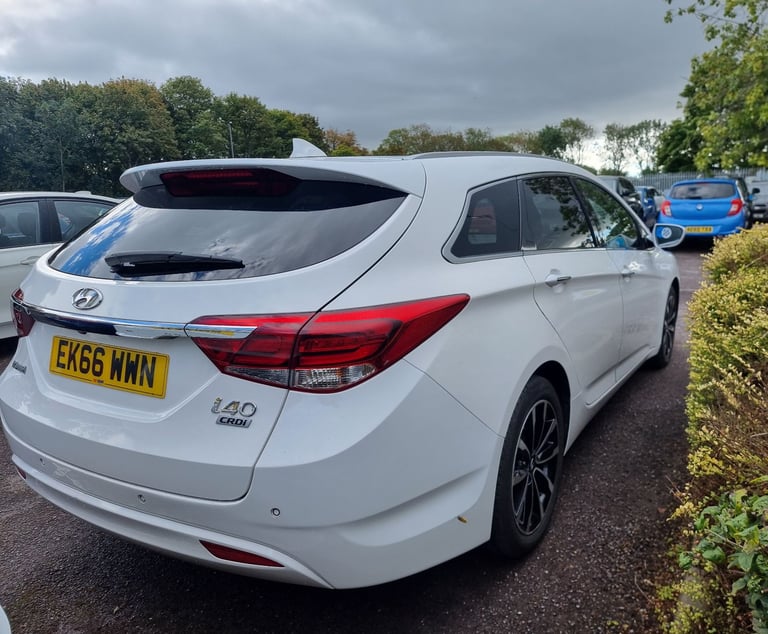 AUTOMATIC Hyundai i40 Tourer,HEATED SEATS,LOW TAX,REVERSE CAMERA,CHEAP TO RUN