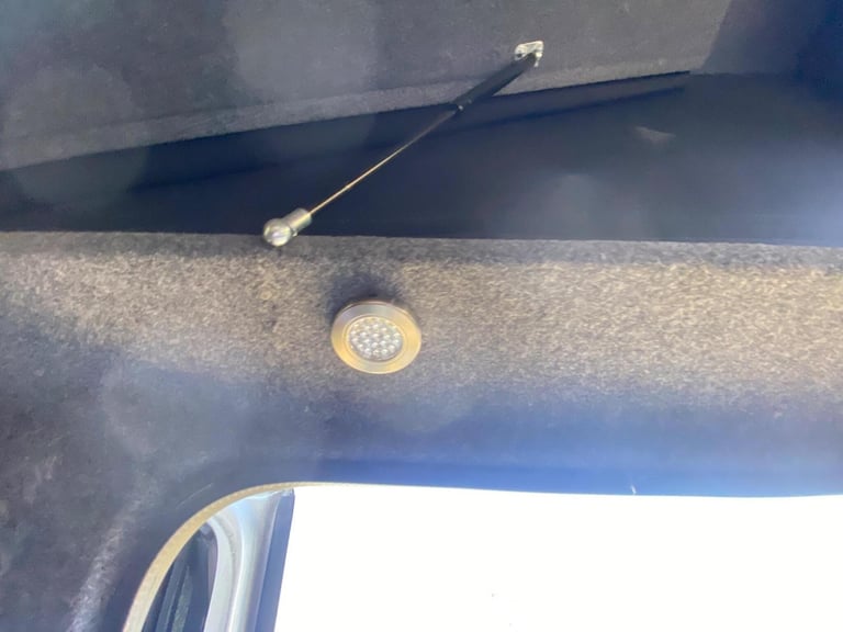 2010 Volkswagen Transporter 5 Belts, 4 Berth Campervan