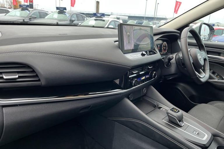 2023 Nissan Qashqai 1.3 DiG-T MH 158 N-Connecta 5dr Xtronic HATCHBACK PETROL Automatic