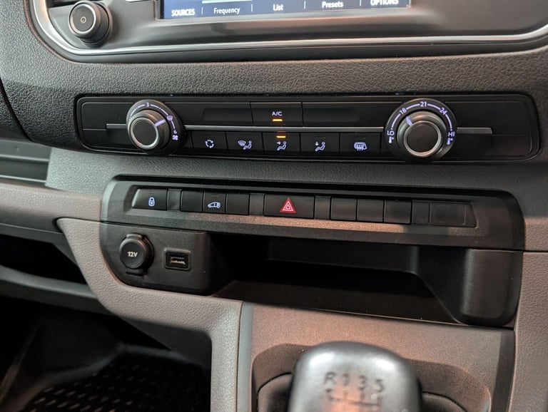 2022 Vauxhall Vivaro 2.0 Turbo D 3100 Sportive L2 H1 Euro 6 (s/s) 5dr PANEL VAN Diesel Manual