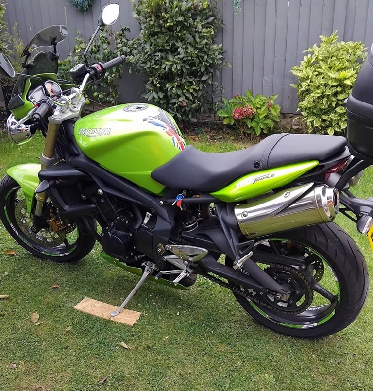image for Triumph, STREET, 2009, 675 (cc)