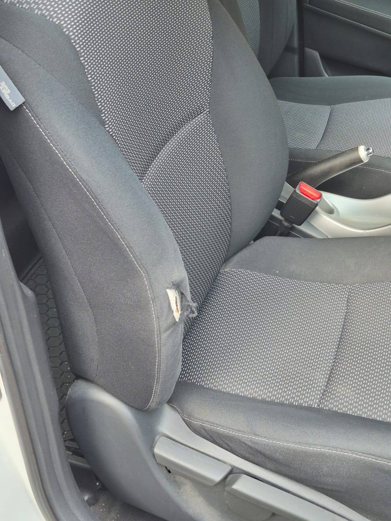 Toyota, AURIS, Hatchback, 2010, Manual, 1598 (cc), 5 doors