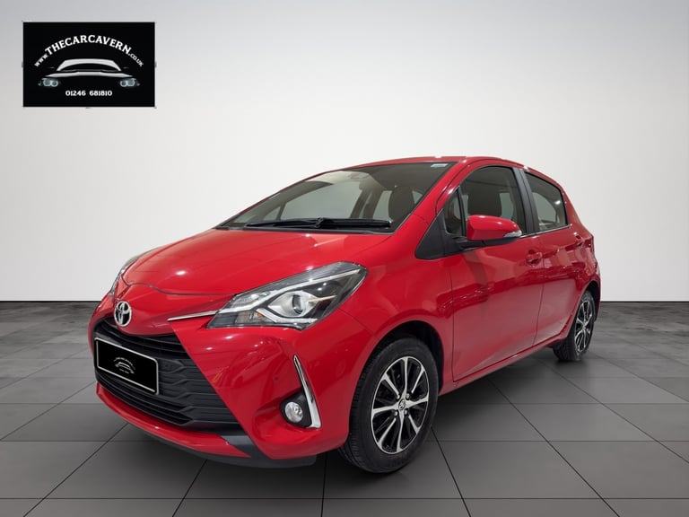 image for TOYOTA YARIS 1.5 VVT-i Icon Tech Euro 6 5dr 2018