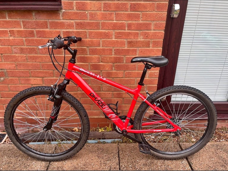 image for Excellent Condition - Red Apollo Phaze Men’s Mountain Bike *BRAND NEW*