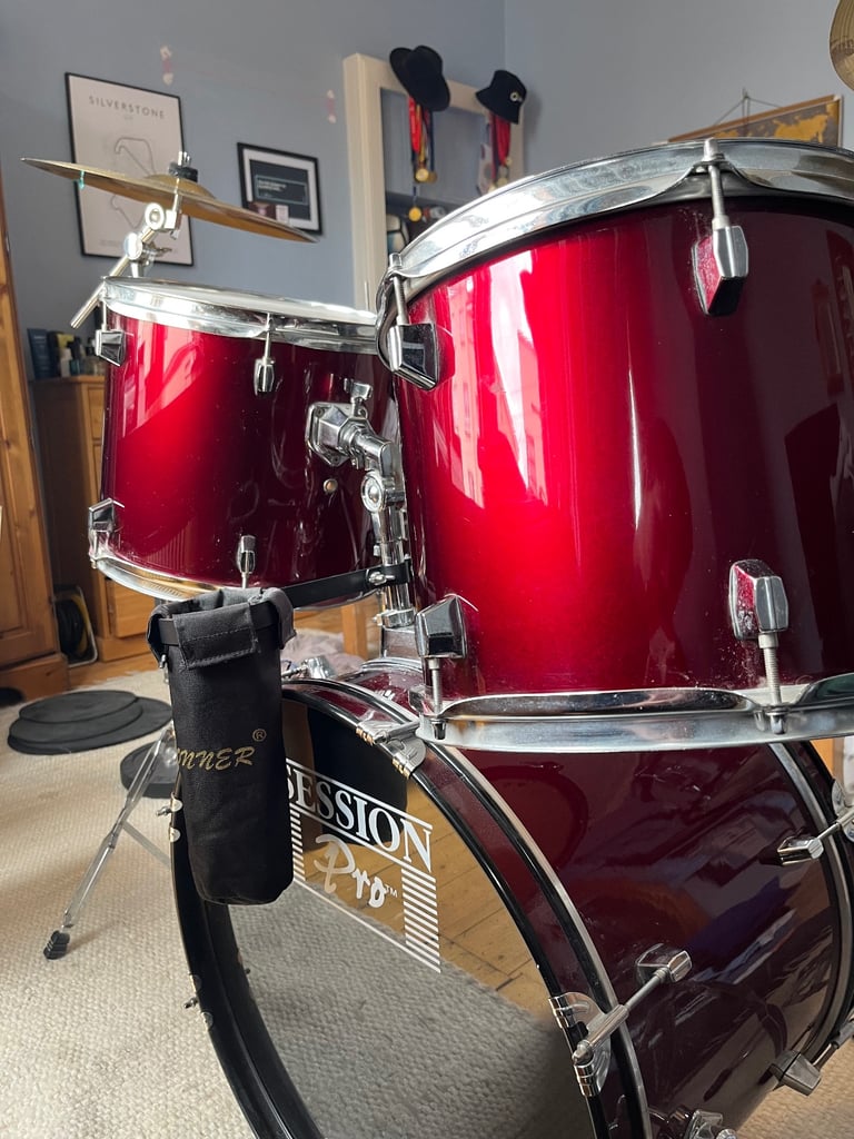 Session Pro 5-Piece Drum Kit with Solar by Sabian Cymbals & Remo Heads – Good Condition