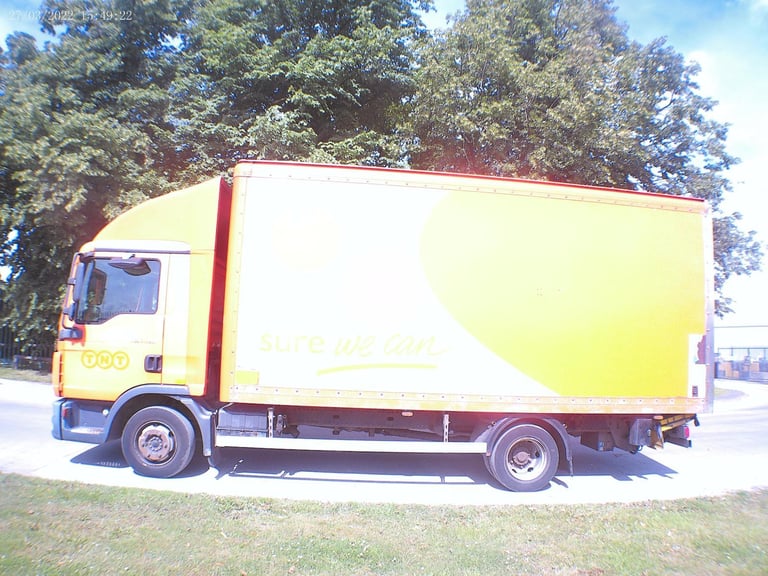 2009 MAN TGL manual 18 ft box tailift 8.1 mtr long mot 11/24