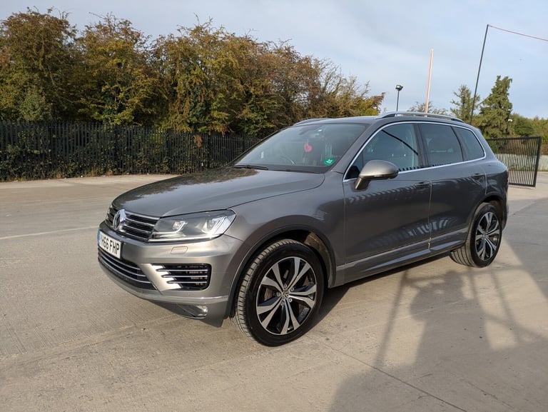 2016 Volkswagen Touareg 3.0 V6 TDI BlueMotion Tech 262 R-Line 5dr Tip Auto ESTATE Diesel Automatic