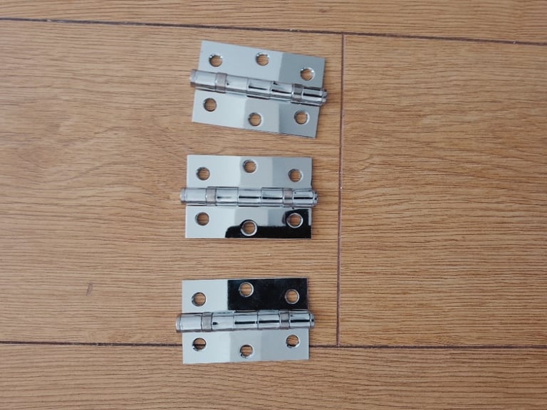 6 New hinges 
