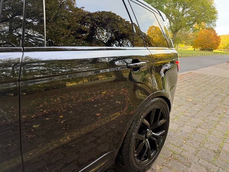 2019 Land Rover Range Rover Sport 5.0 V8 S/C 575 SVR 5dr Auto ESTATE Petrol Automatic