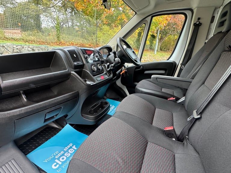 2021 Peugeot Boxer 2.2 BlueHDi 335 Built for Business L4 Euro 6 Luton Van Luton Diesel Manual