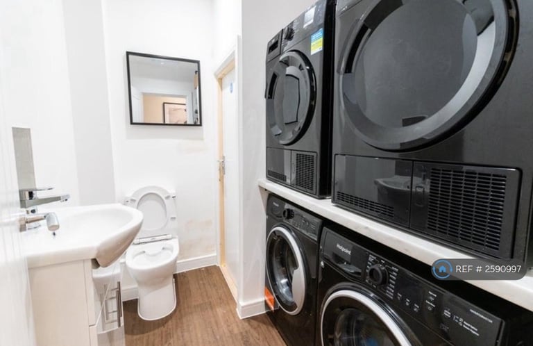 1 bedroom in Gladys Avenue, Portsmouth, PO2 (#2590997)