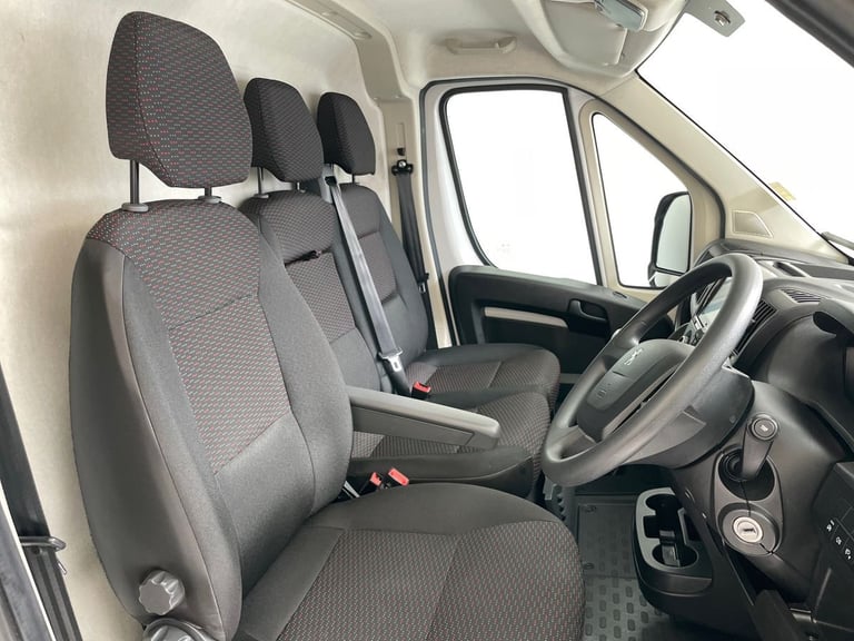 2023 Peugeot Boxer 335 Professional Premium+ L3 H2 LWB 2.2 BlueHDi 140ps Panel Van Diesel Manual